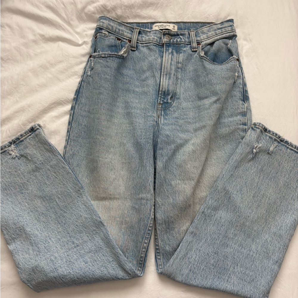 Abercrombie & Fitch Light Blue Women's Straight Leg Jeans